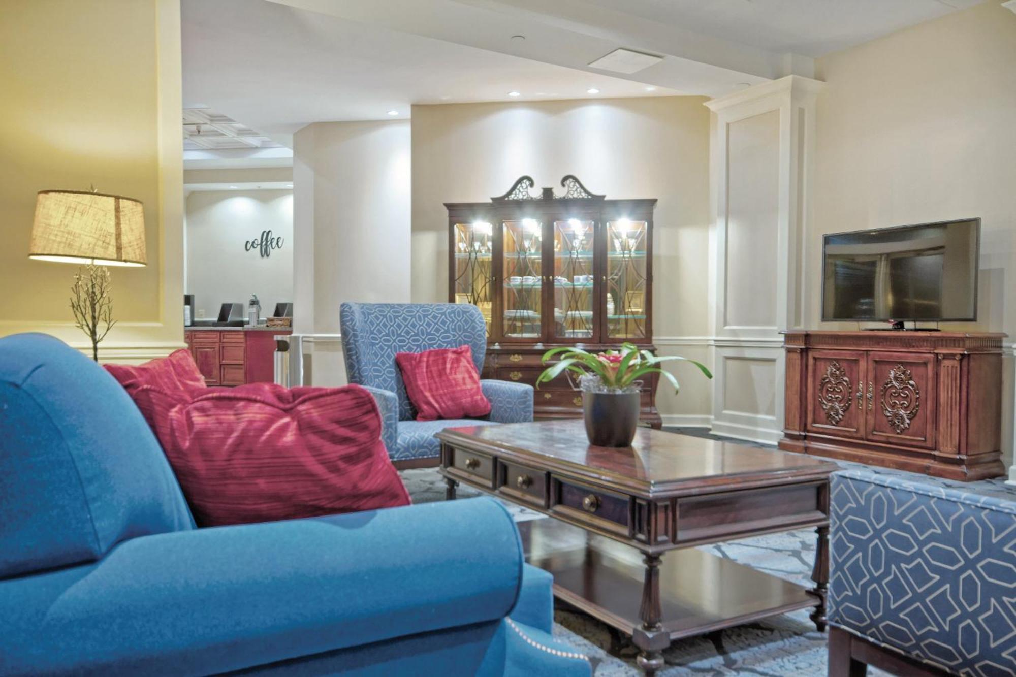 Club Wyndham Old Town Alexandria Hotel Bagian luar foto